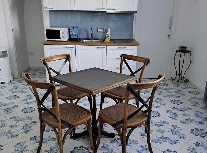 Tre Re Via Marina Grande,264 Apartament *